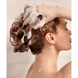 Hunca Care Keratin Complex Şampuan Besleyici Ve Onarıcı Tüm Saç Tipleri Için 485 ml - 2